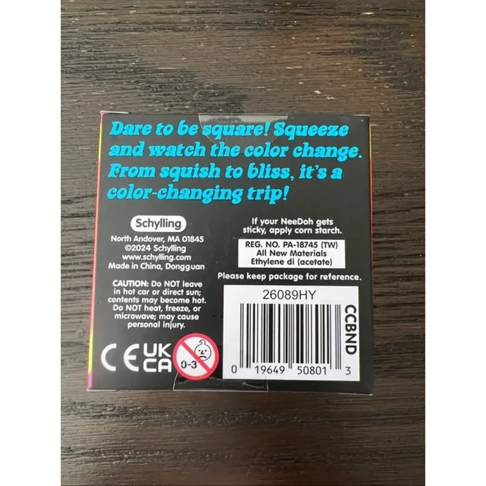 NeeDoh Color Change Cube | Blue to Pink - NIB!